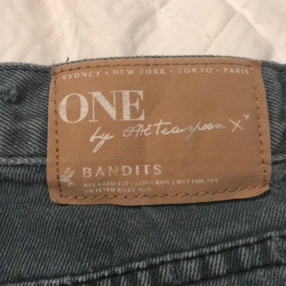 One teaspoon Bandits - Picture 4 of 5